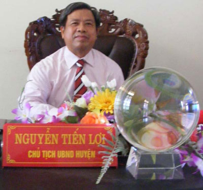 Ông Nguyễn  Tiến Lợi, Chủ tịch UBND huyện yên thành 