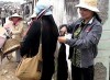 Chợ bán… tóc